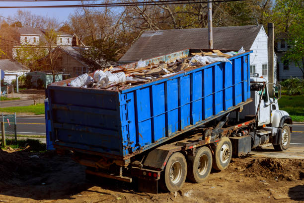 Best Retail Junk Removal  in Tomah, WI